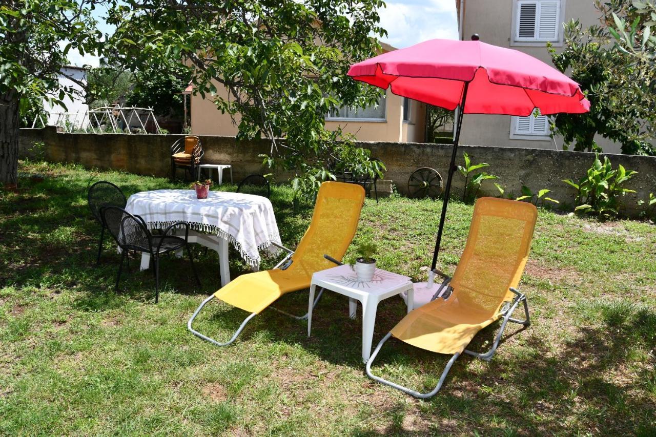 Apartmani Joja Biograd Na Moru Exterior foto