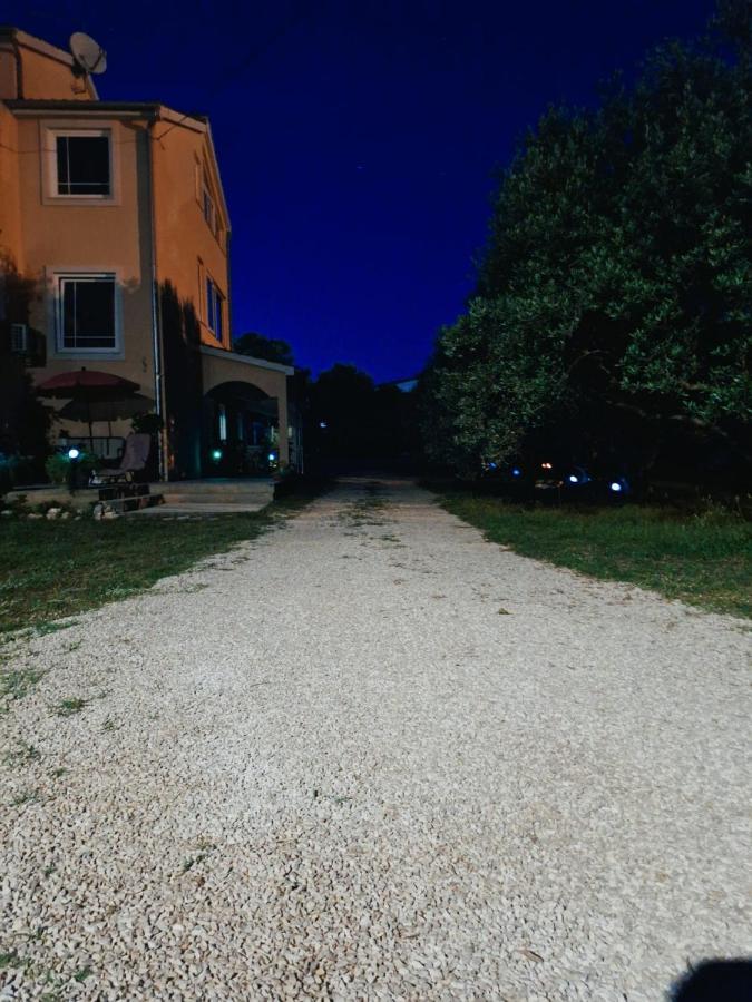 Apartmani Joja Biograd Na Moru Exterior foto